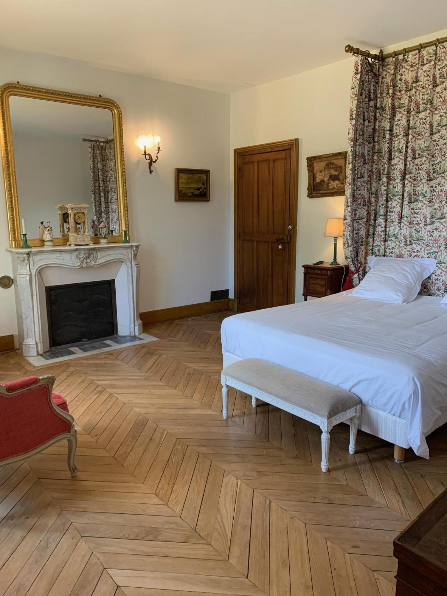 Bed and Breakfast l'Abeaupinière à Reboursin Chambre photo